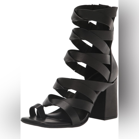 AEROSOLES Shoes - Aerosoles Women's Hadley Gladiator Sandal New 5.5M Black Leather Chunky Heel